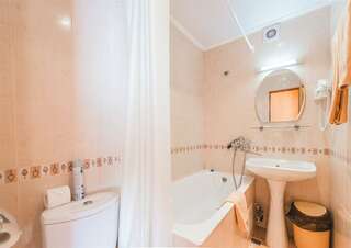 Гостиница Прикамье Пермь Двухместный номер с 1 кроватью-5