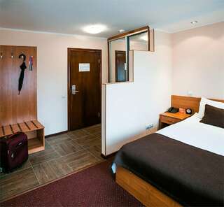 Гостиница Прикамье Пермь Улучшенный одноместный номер-2