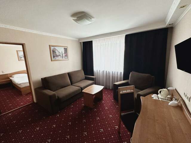 Гостиница Прикамье Пермь-8